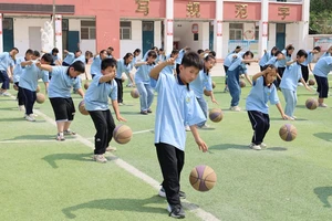 青少年篮球训练教学视频